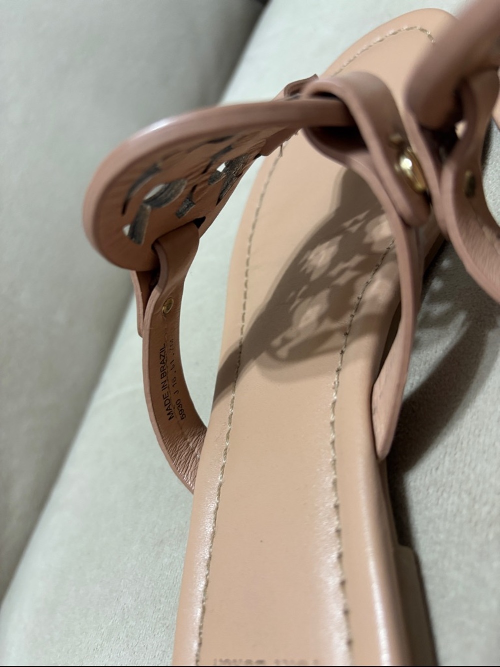 Tory Burch Nude Blush Logo Thong Sandals - Picture 8 of 11